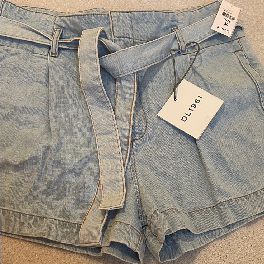 DL1961 Women's Belted Light Blue Jean Shorts